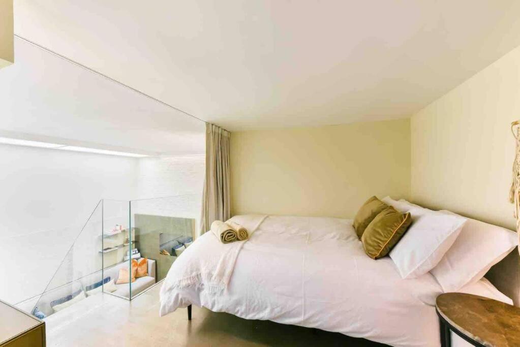 Luxury Modern Apartment Лондон Экстерьер фото